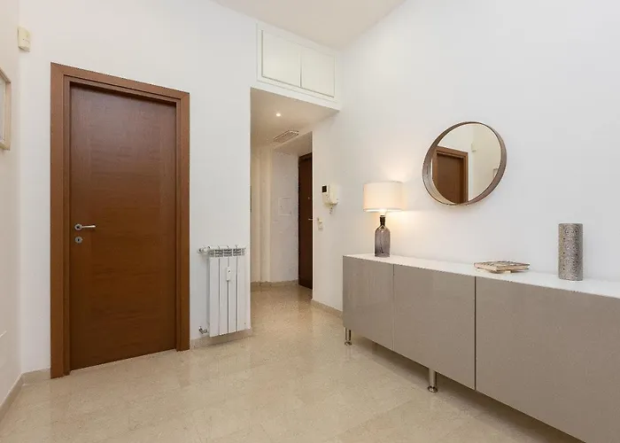 Cesare By In Apartment