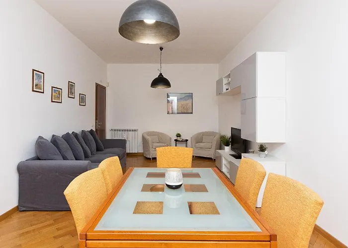 Cesare By In Apartment